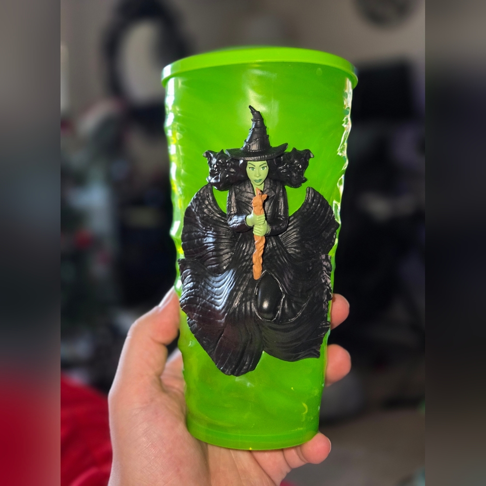 REGAL Wicked For Good Elphaba Light Up Cup